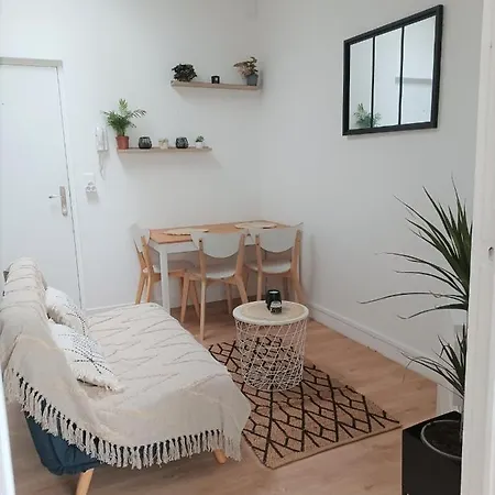 Agreable F2 Proche Gare Appartement