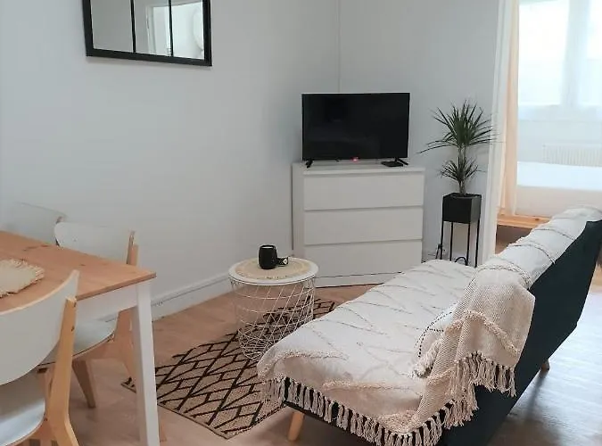 F2 Proche Gare Appartement *